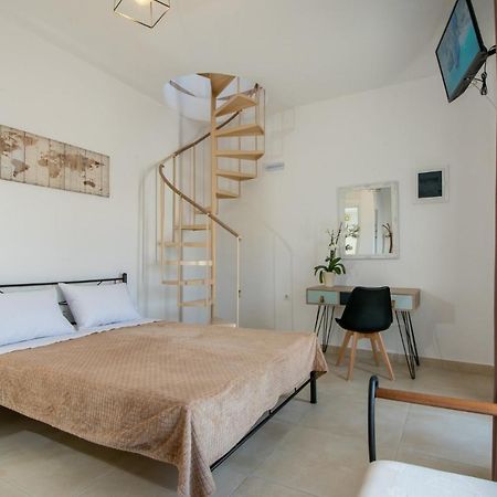 Elounda Square Home Екстериор снимка